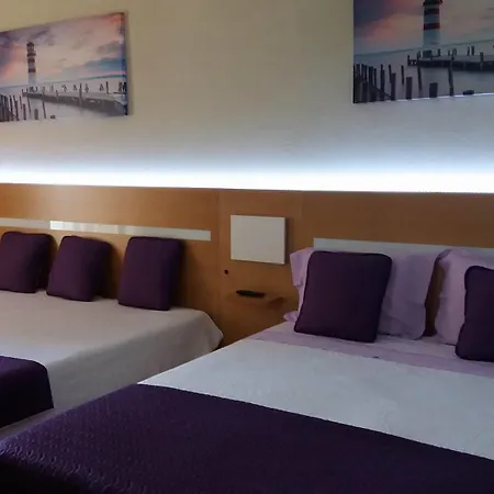 Marques Πανσιόν 3*