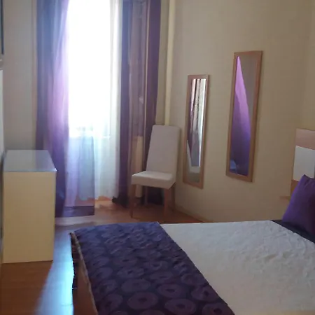 Πανσιόν Marques